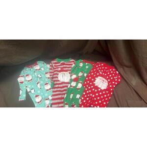 Set of 4 Baby Christmas Pajamas with Santa Print